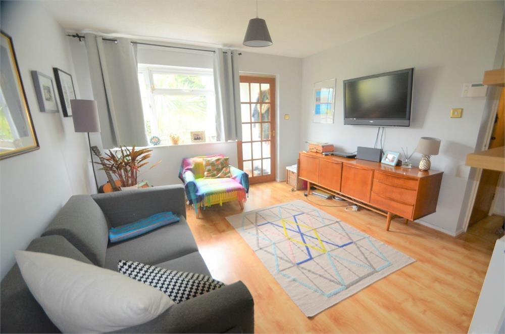 University Close, Mill Hill
